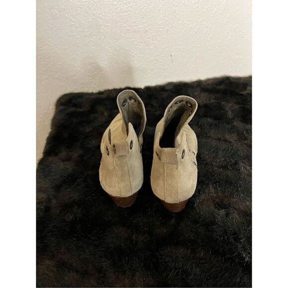 SAM EDELMAN Olive Suede Grommet Booties Size 6 - Picture 3 of 5